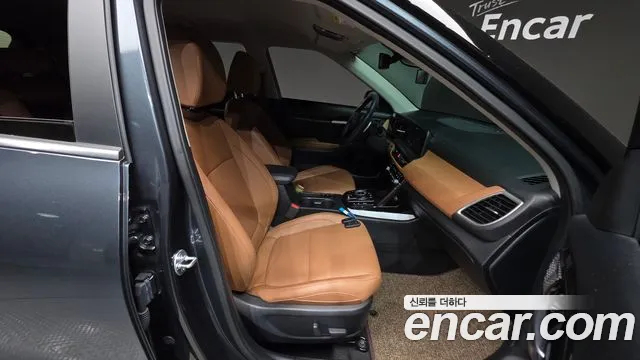 Kia Seltos — Фото автомобиля 16