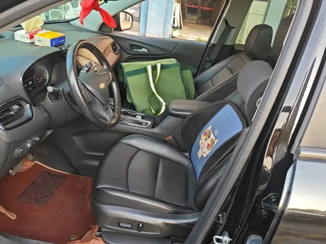 Chevrolet Equinox — Фото автомобиля 14