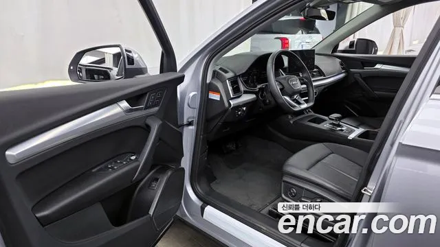 Audi Q5 45 TFSI quattro — Фото автомобиля 9