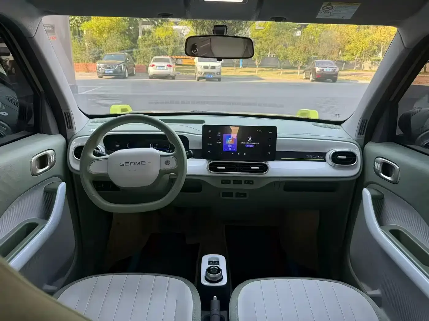 Geely Galaxy Panda 2025 Model Year 210km Panda Knight — Фото автомобиля 9