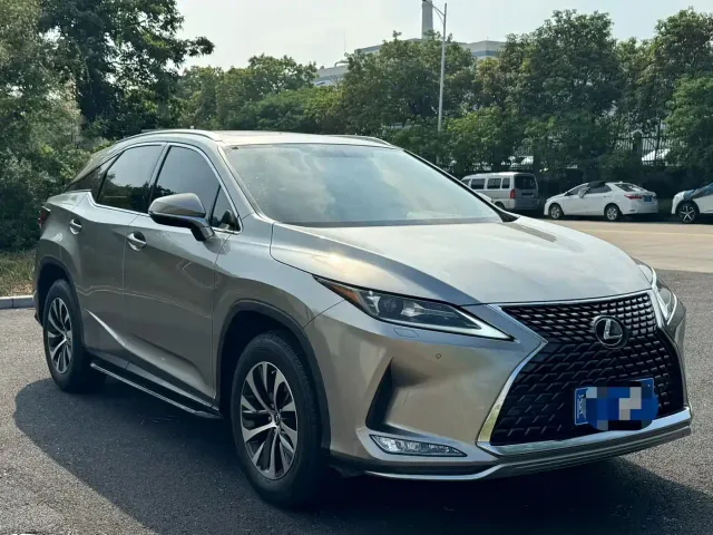 Lexus RX — Фото автомобиля 3
