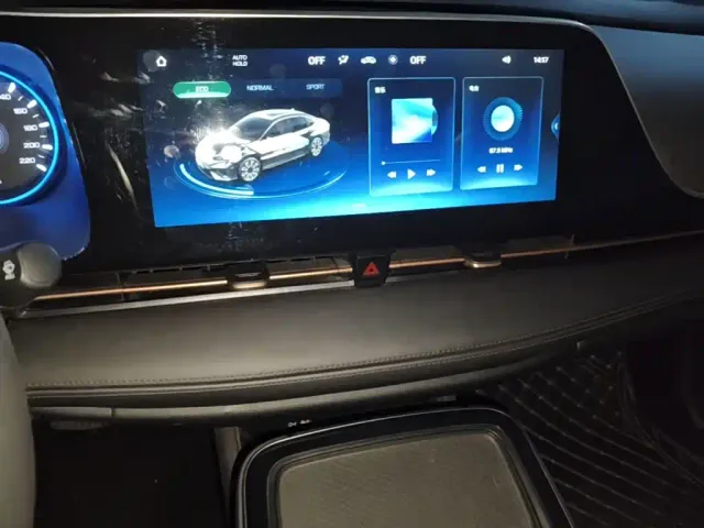 GAC Aion S — Фото автомобиля 12