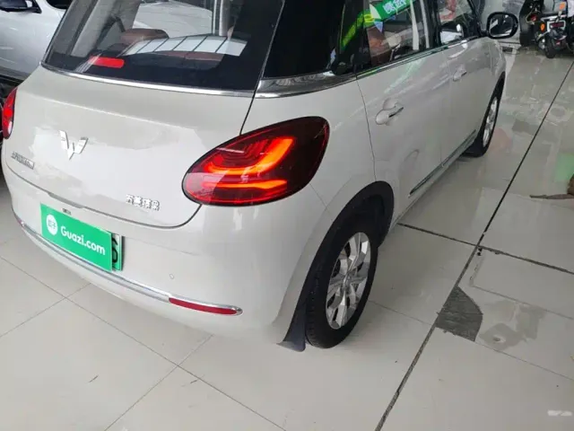 Wuling Bingo — Фото автомобиля 7