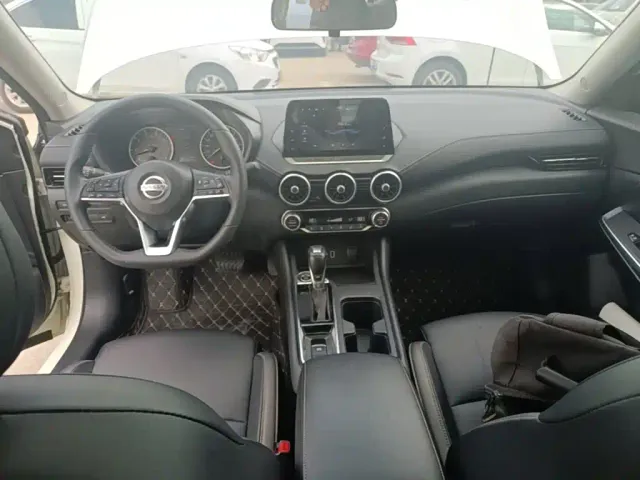 Nissan Sylphy — Фото автомобиля 5