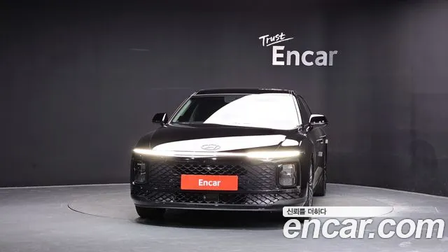 Hyundai Grandeur GN7 — Фото автомобиля 2