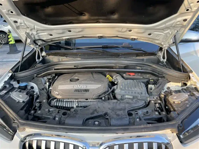 BMW X1 — Фото автомобиля 3