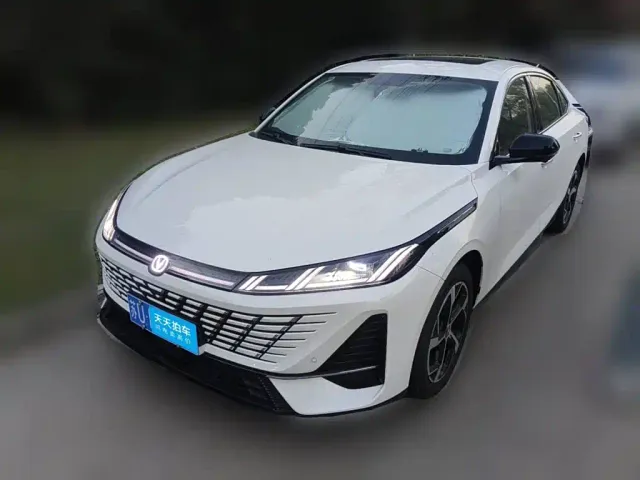Фотография автомобиля — Changan Eado