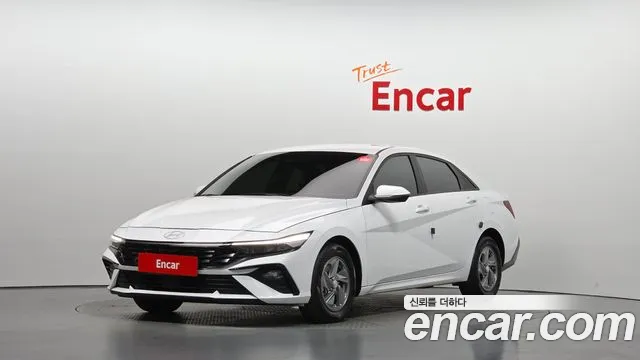 Фотография автомобиля — Hyundai Avante CN7