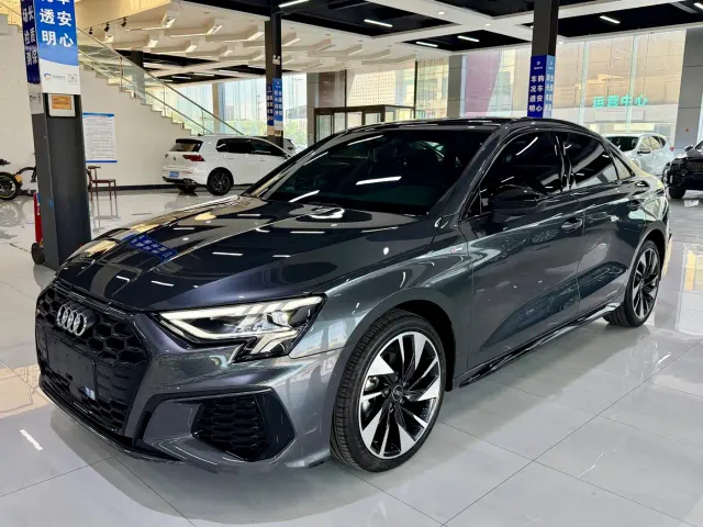 Фотография автомобиля — Audi A3