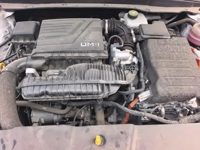 BYD Qin PLUS — Фото автомобиля 10
