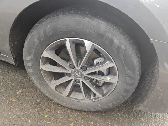 BYD Qin PLUS — Фото автомобиля 25