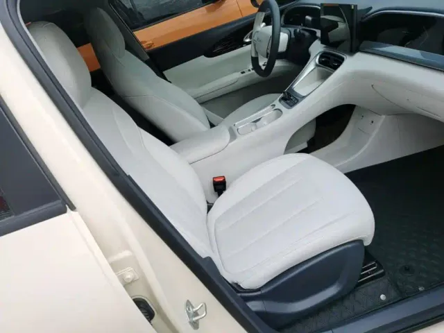 Geely Starry Wish — Фото автомобиля 24