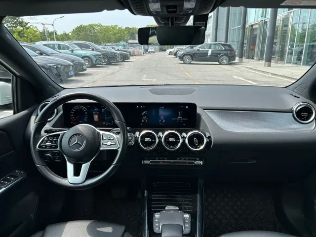Mercedes-Benz B-Class — Фото автомобиля 4