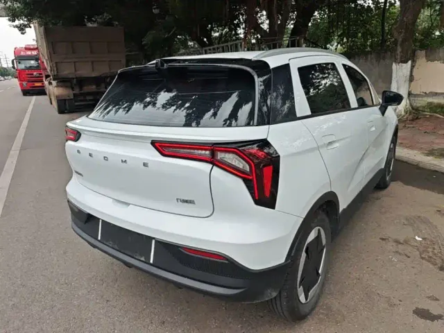 Geely Geometry E Firefly — Фото автомобиля 6