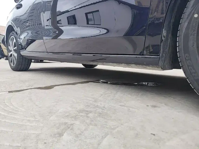 Geely Emgrand — Фото автомобиля 18