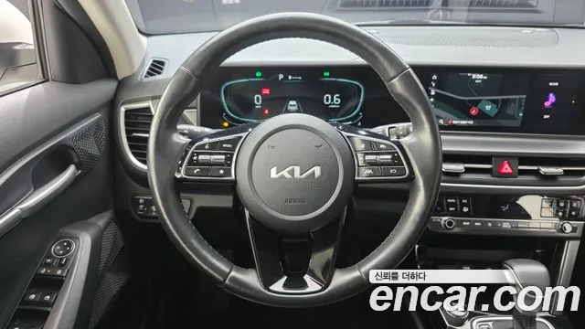 Kia Seltos — Фото автомобиля 12