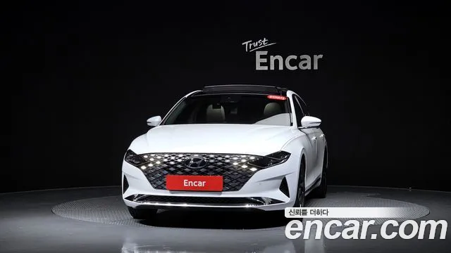 Hyundai Grandeur (New) Hybrid — Фото автомобиля 3