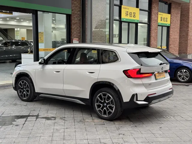 BMW X1 — Фото автомобиля 5