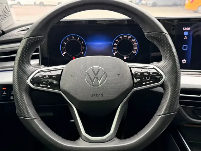 Volkswagen Lamando — Фото автомобиля 16