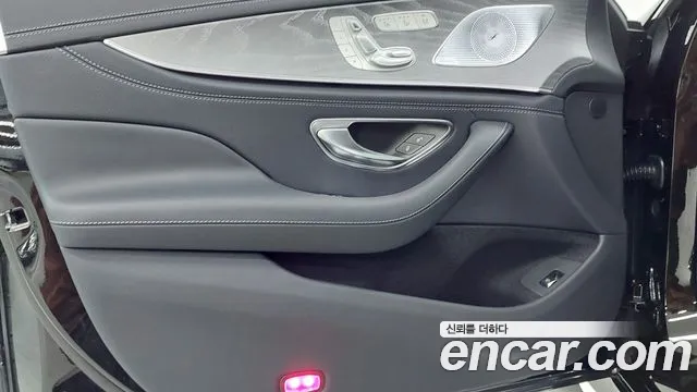 Mercedes-Benz AMG GT 4 двери 43 4MATIC+ — Фото автомобиля 15