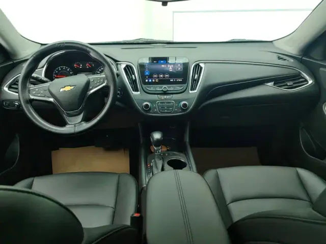 Chevrolet Malibu XL — Фото автомобиля 12