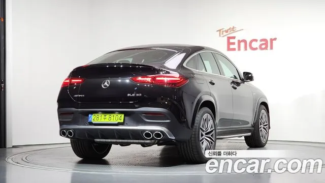 Mercedes-Benz GLE-Class — Фото автомобиля 2