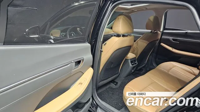 Hyundai Sonata Inspiration — Фото автомобиля 13
