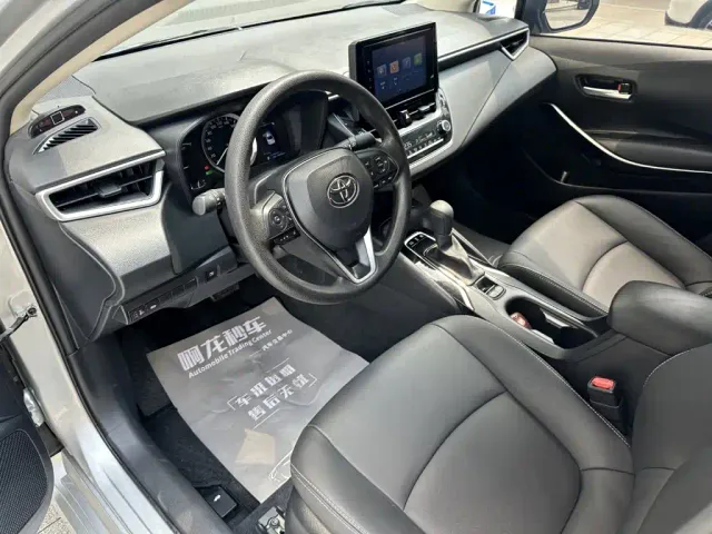 Toyota Corolla — Фото автомобиля 10