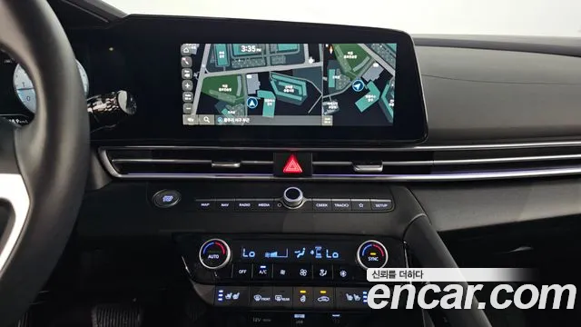 Hyundai Avante CN7 — Фото автомобиля 13