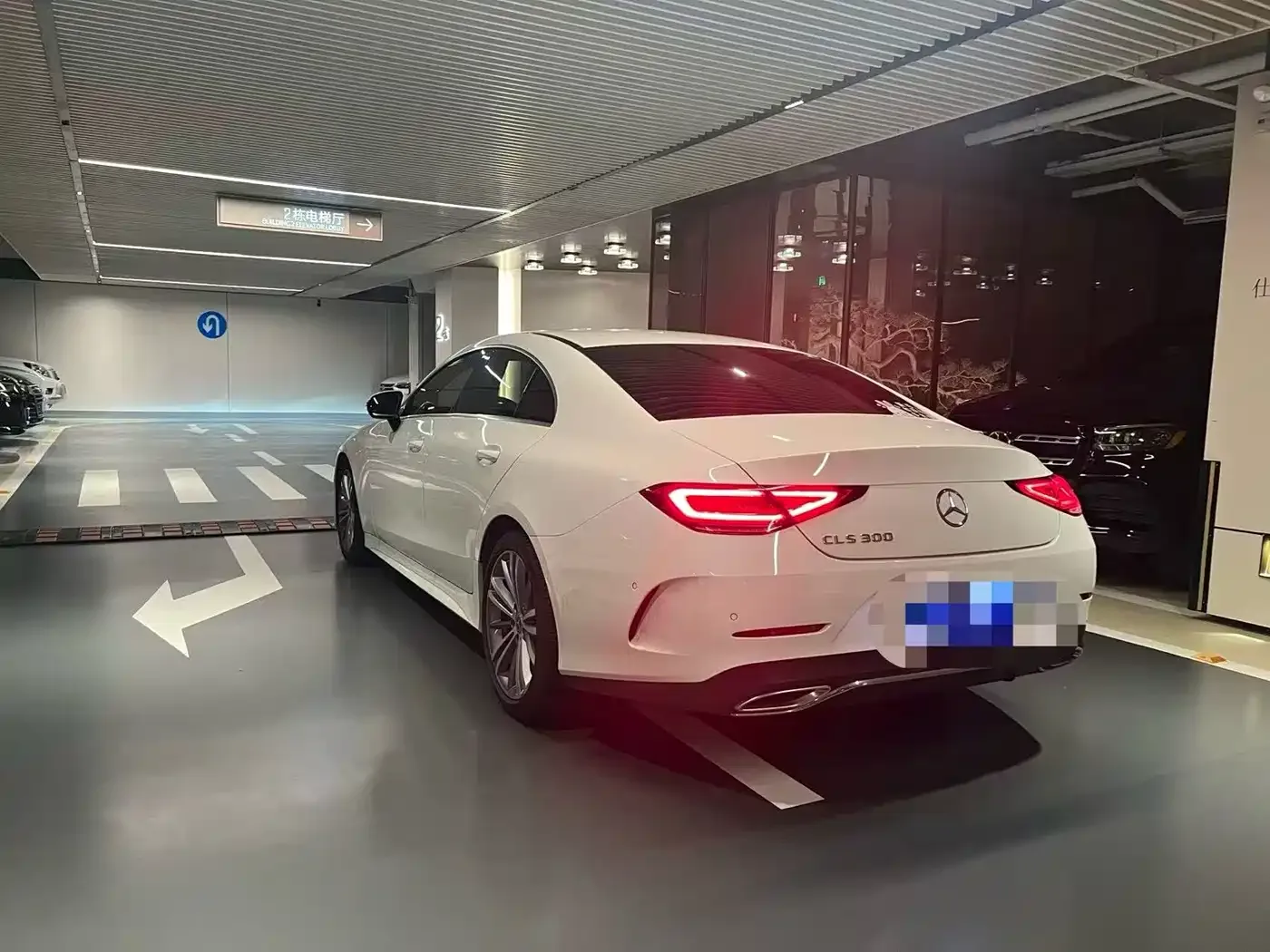 Mercedes-Benz Mercedes-Benz CLS 2022 CLS 300 Dynamic — Фото автомобиля 3