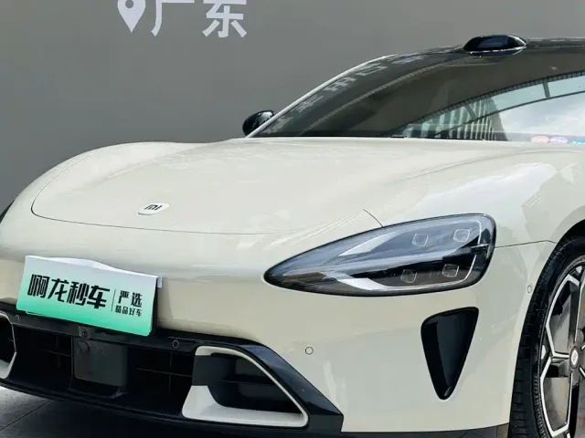 Xiaomi SU7 — Фото автомобиля 19