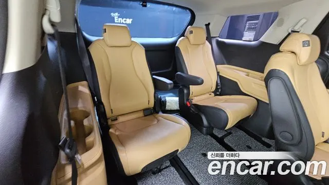 Kia Canival Carnival 4 поколение Дизель 9 мест Prestige — Фото автомобиля 19
