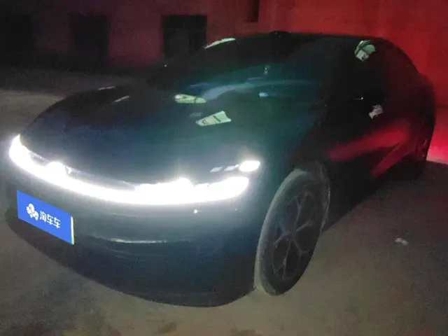Фотография автомобиля — Changan Qiyuan A06