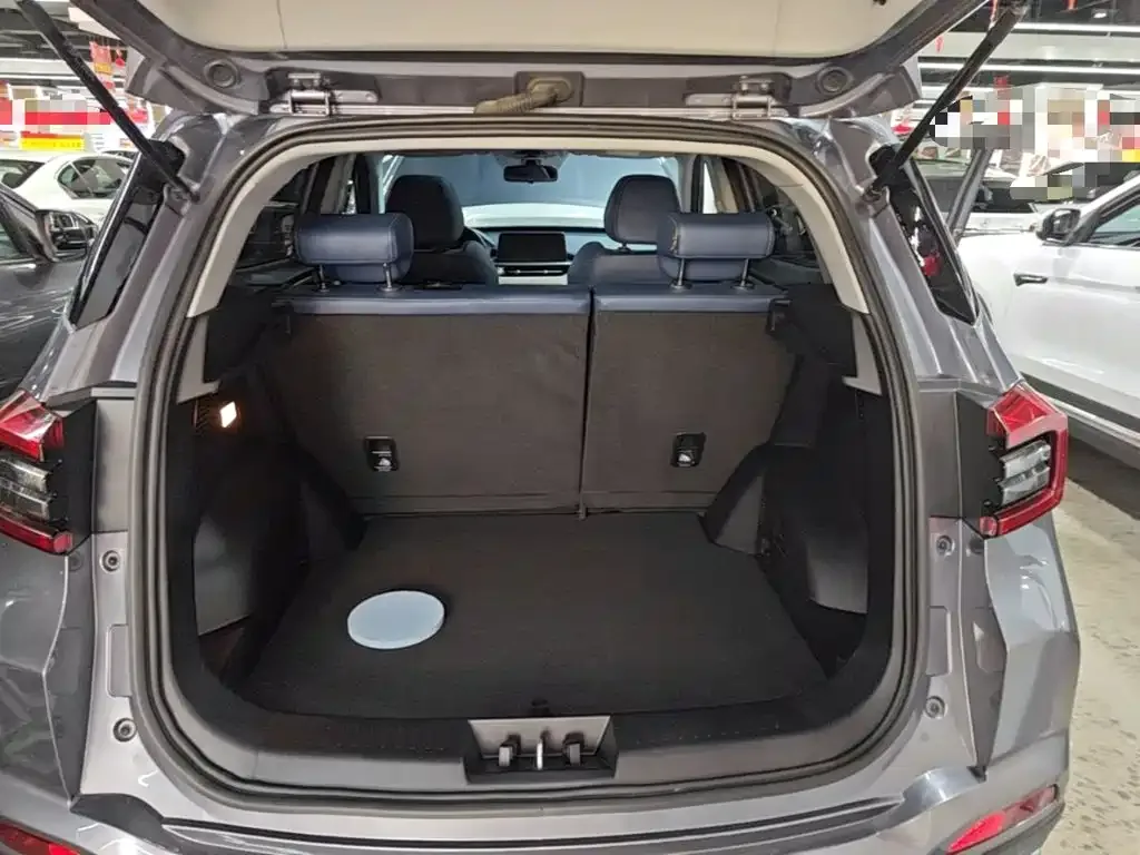 Chery Tiggo 5x 2023 1.5L CVT Fashion Edition — Фото автомобиля 14