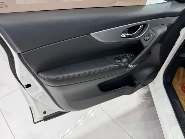 Nissan Qashqai — Фото автомобиля 8