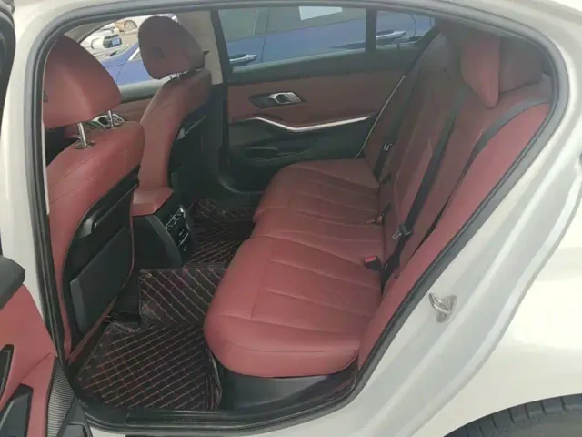 BMW 3 Series — Фото автомобиля 16