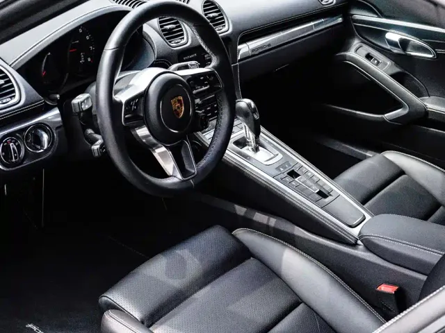 Porsche 718 — Фото автомобиля 4