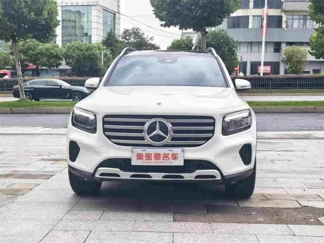 Mercedes-Benz GLB-Class — Фото автомобиля 2