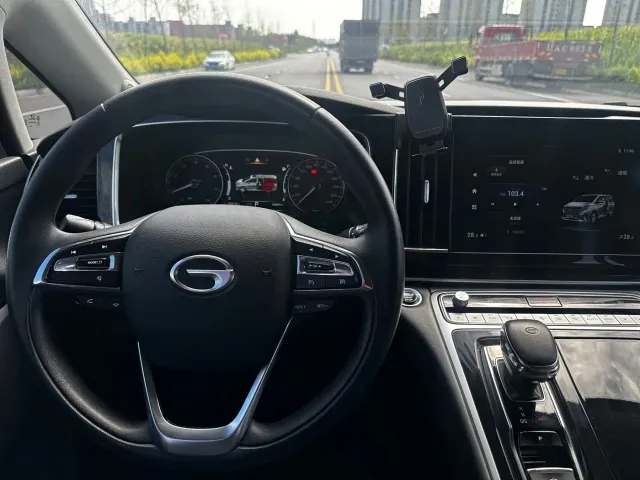 GAC Trumpchi M8 — Фото автомобиля 5