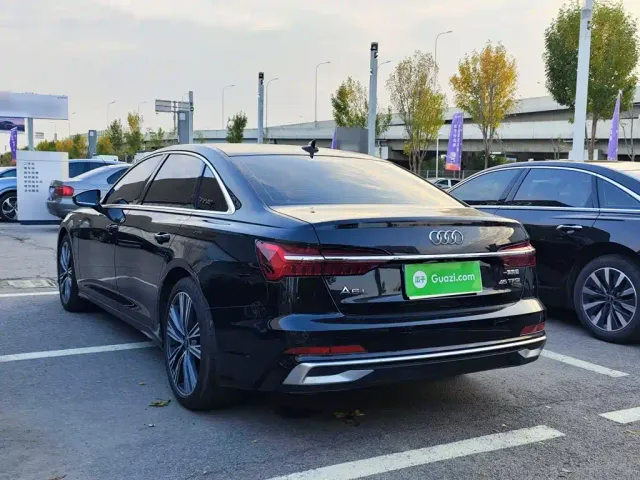 Audi A6L — Фото автомобиля 4