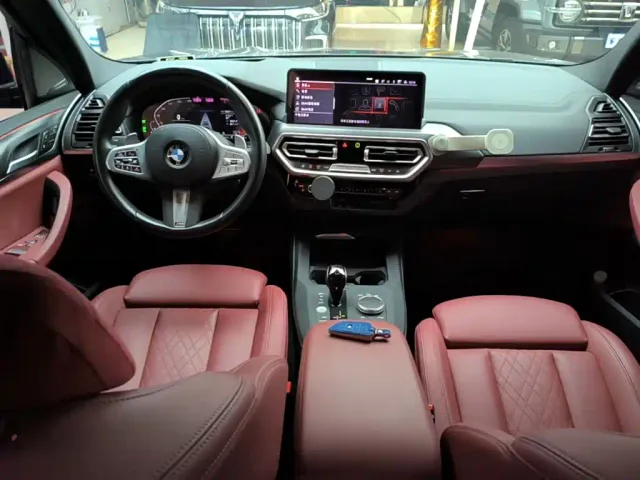 BMW X3 — Фото автомобиля 9