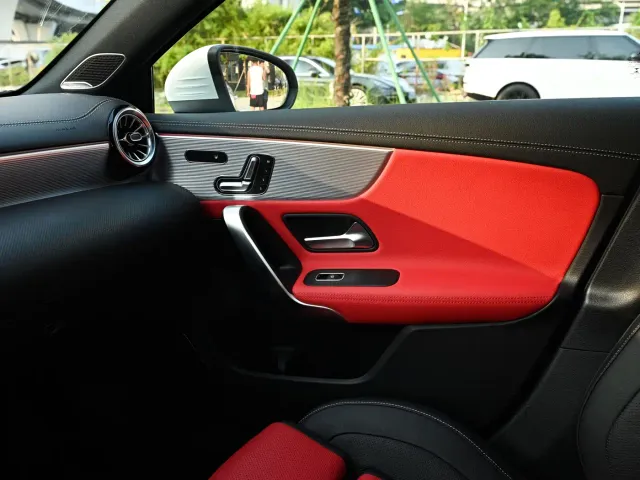 Mercedes-Benz A-Class AMG — Фото автомобиля 14