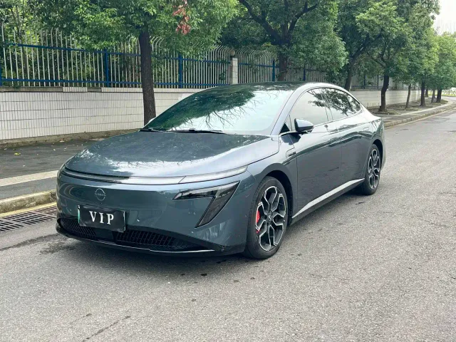 Фотография автомобиля — Nissan N7