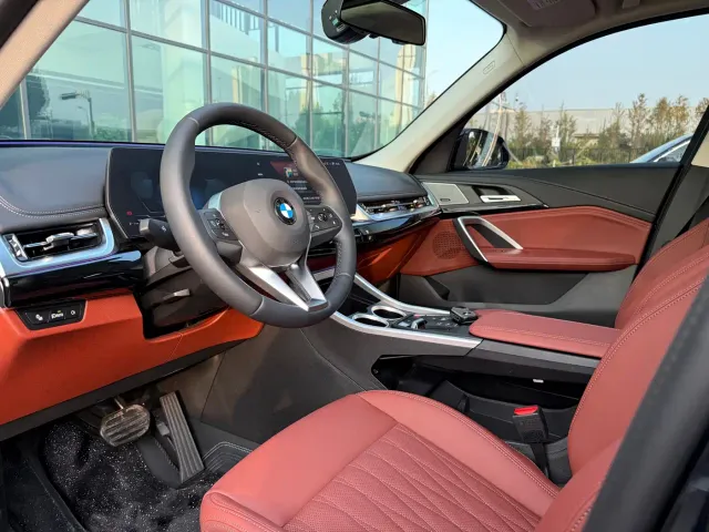 BMW X1 — Фото автомобиля 13