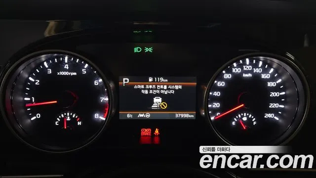 Kia Canival Carnival 4 поколение Бензин 9 мест Noblesse — Фото автомобиля 8