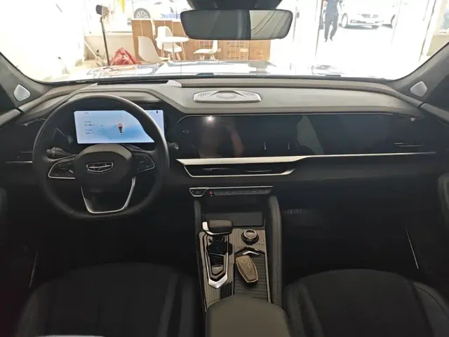 Geely Xingyue L — Фото автомобиля 9