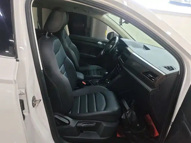 Volkswagen Tharu — Фото автомобиля 24