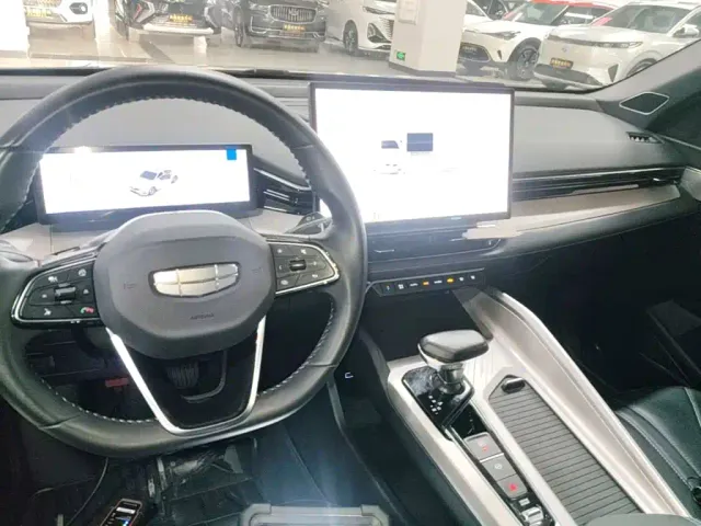Geely Xingrui — Фото автомобиля 9