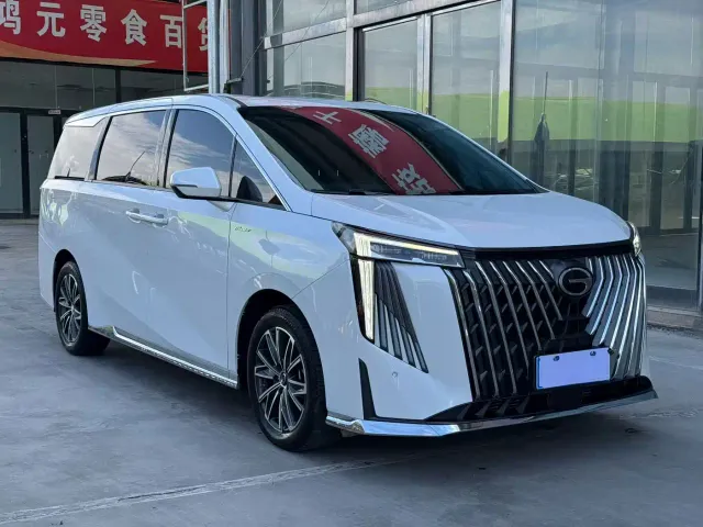 GAC Trumpchi M8 — Фото автомобиля 3