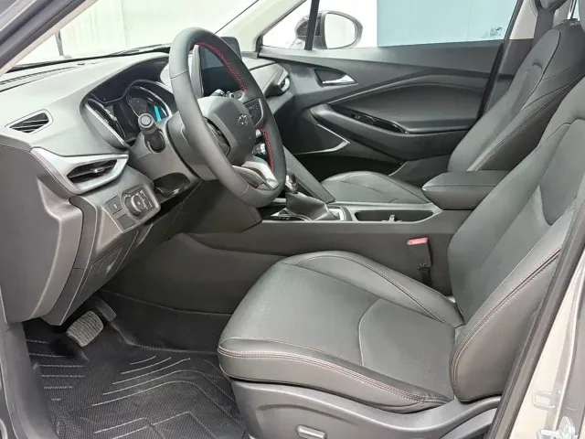 Chevrolet Orlando — Фото автомобиля 10